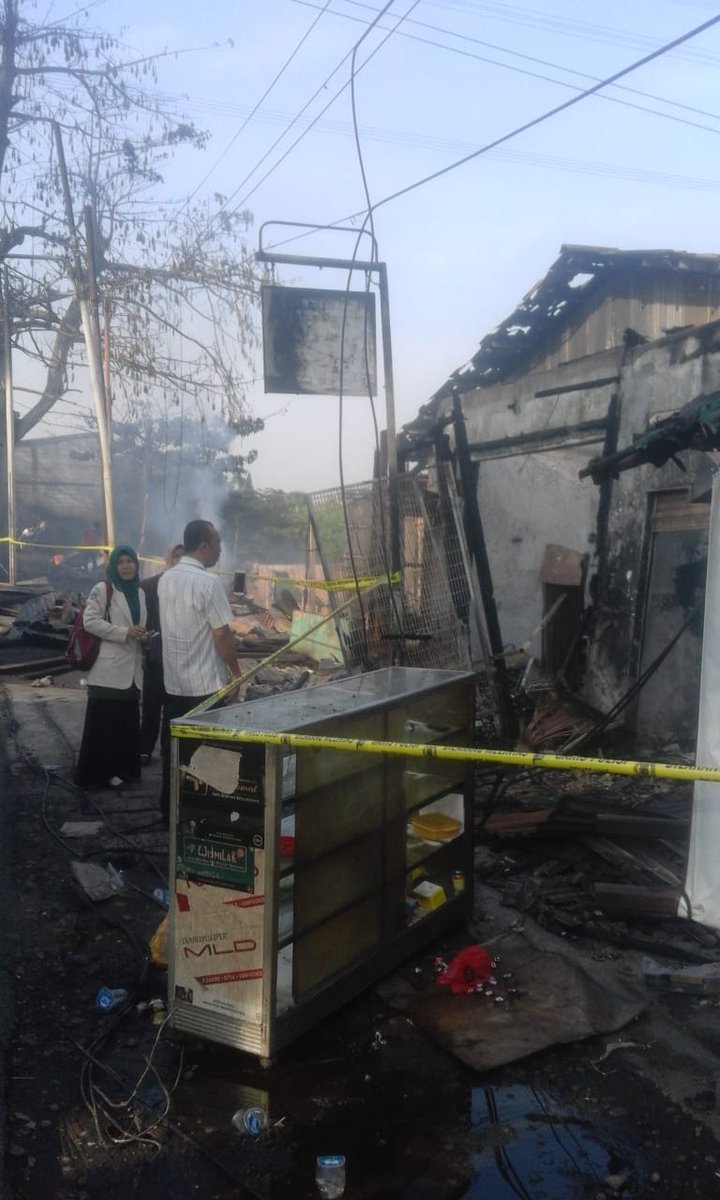 SoedikinAli's tweet photo. Jaya 65jl pulo gebang,rt 3/06kel pulo gebang kec cakung https://t.co/yfab3vMNr2