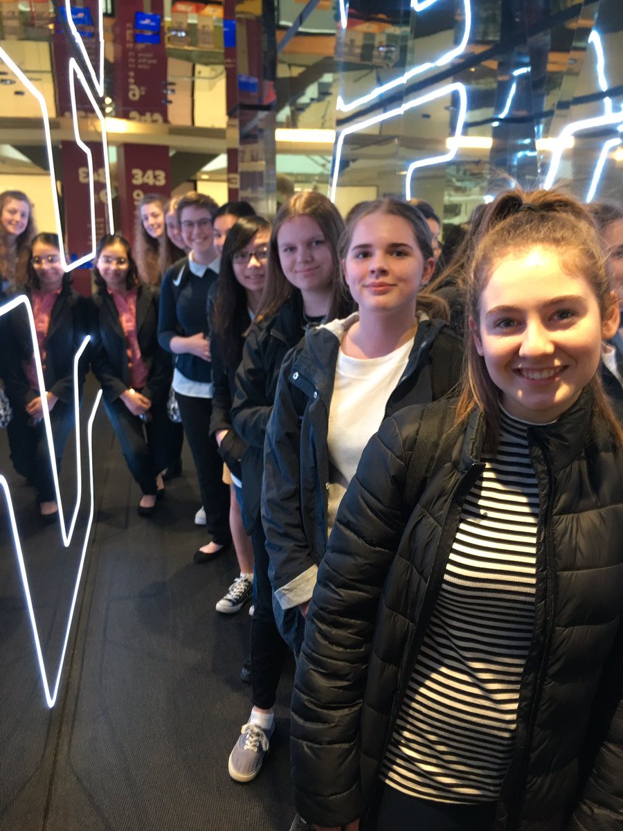 JulietteMajor's tweet photo. Huge shoutout to the teams at @Atlassian #Sydney who took time out today to run workshops and panels for my Senior IT students. The girls had tours, mock interviews and heard from a panel of female product managers and engineers #seekSTEM #seekWISDOM #WOMENinIT @STCCGriffith https://t.co/gdzUEaNF8o