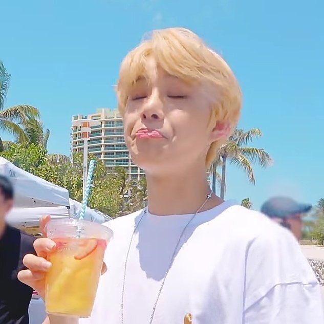 Wayvvkun_'s tweet photo. You are so silly 😜 ily B.B. get well soon ❤️😞😔#WeLoveYouJungwoo https://t.co/K0Av3T6OfR
