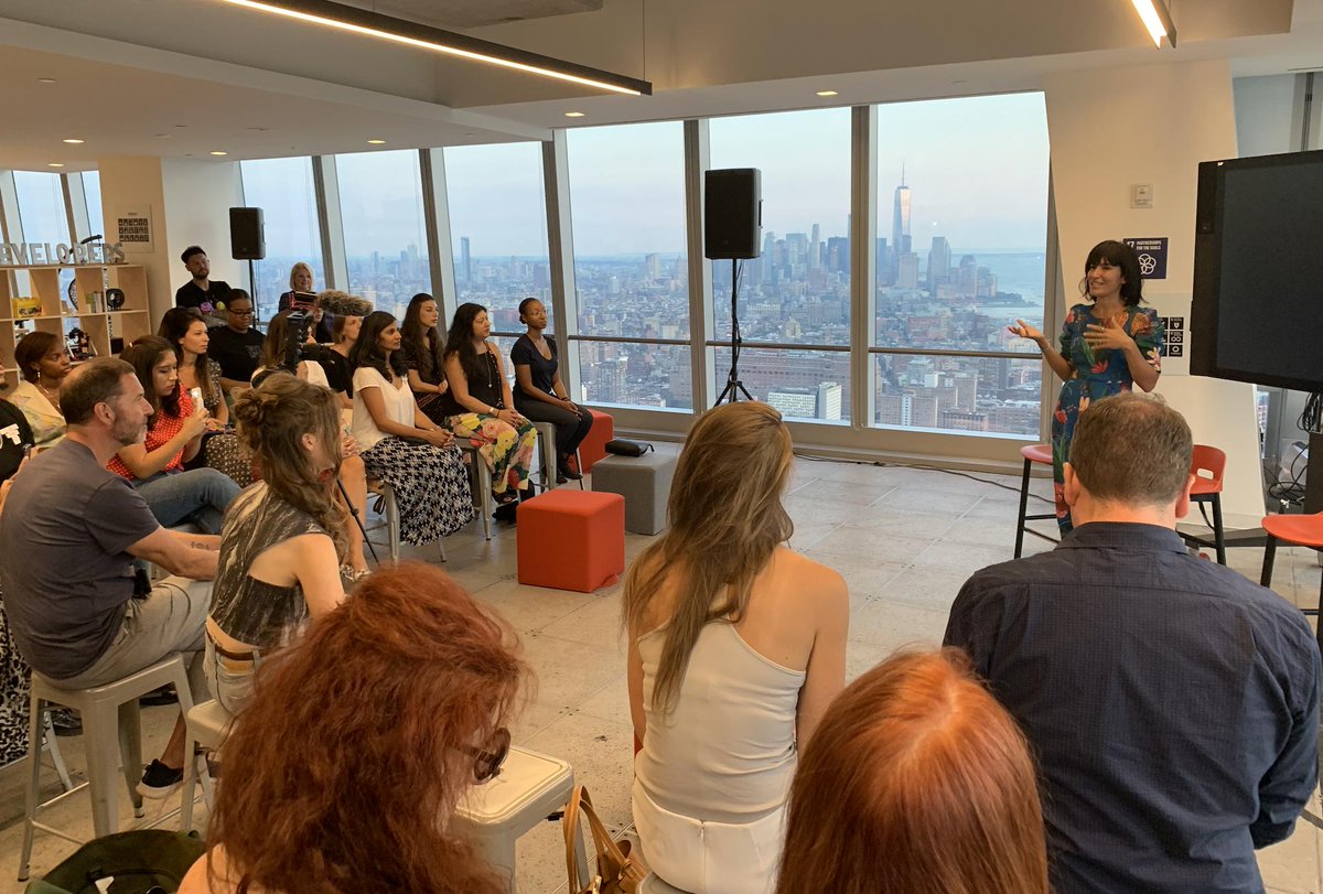 rosenbergann's tweet photo. I am proud to open the "Sustainability and the Arts: Innovations in the Fashion Industry" event with @Fashinnovation_  #FashionIsToLove with great speakers @ninafarran @KerryBannigan @jasonnaylor @KerryBannigan  &amp; Jacqueline Jenkins https://t.co/0RjFSBN8R8