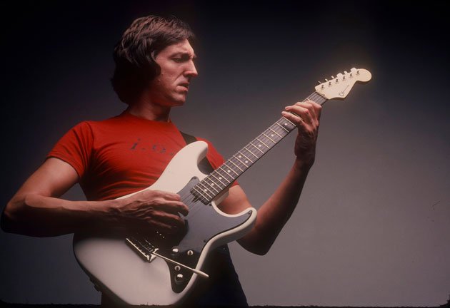 Please join us in wishing the legendary Allan Holdsworth a very Happy Birthday ! =) 