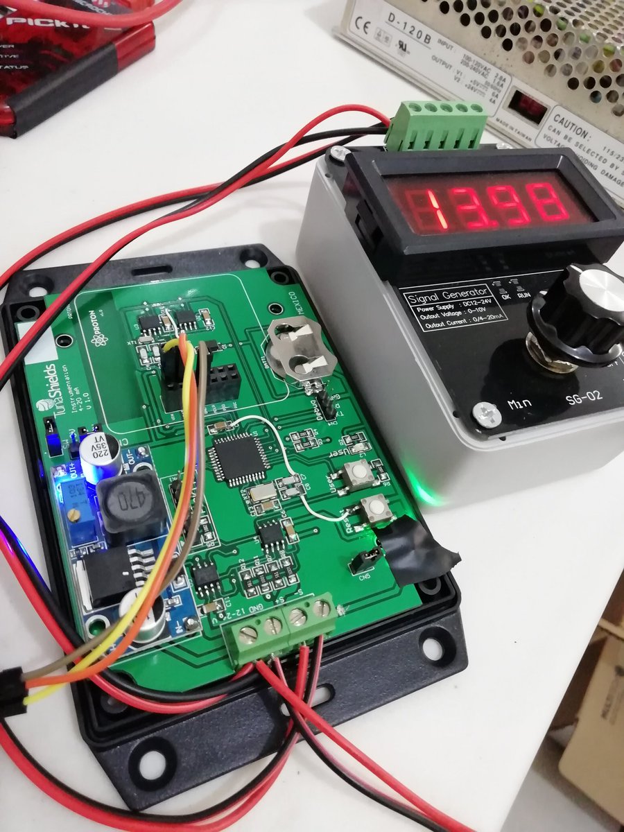 artgasca_'s tweet photo. En @tunashields estamos integrando sensores #industriales aquí un ADC de alta resolución para sensores de 4-20 mA #Industria40 #iot #tech #AUTOMATION https://t.co/iqmuaNdAIz