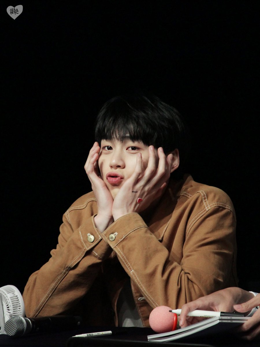 knk_adje's tweet photo. 190803 일지아트홀 팬싸
방금 봤지만 또 보고싶다...😢
@KNKOfficial220 #크나큰 #KNK #이동원 #김지훈 #동원 #지훈 #동원짱짱 #지훈짱짱 https://t.co/AuCGxJhsB5