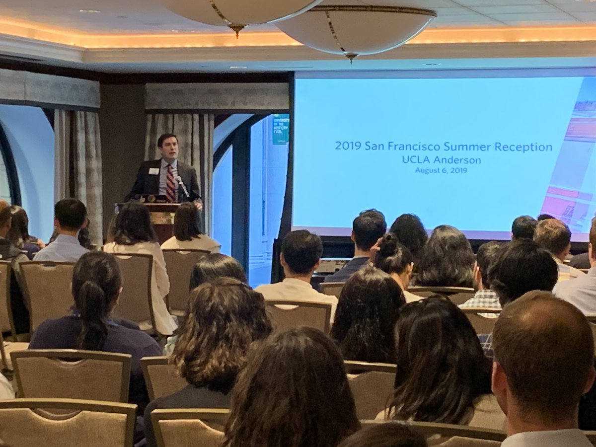 philkyuhanUCLA's tweet image. .@CWUCLAAnderson @UCLAParkerCMC introducing the keynote, @terrykramer, @EastonCenter Faculty Director, at @uclaanderson Summer Reception for interns and alums in the SF Bay Area. #whyanderson #techtrends #whyMBA #sowhat #topprofessor