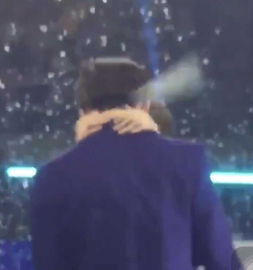 itswooseong's tweet photo. wooseong’s love language is definitely physical touch https://t.co/gQ5cidFNOH