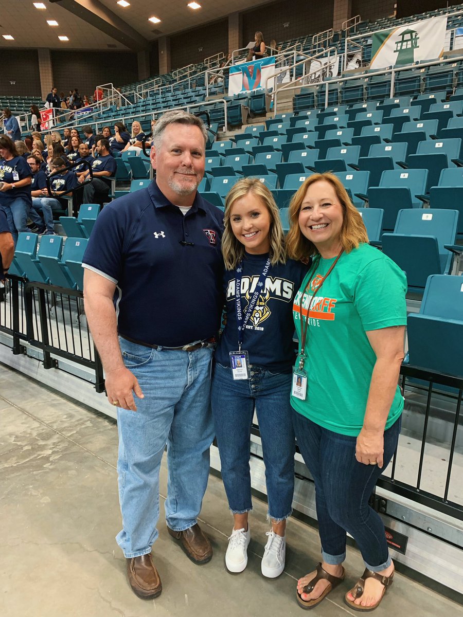 They make me more #rooted in excellence!! Love that we get to share these moments! #katyisd <a href="/CourtneyCalfee/">Courtney Calfee</a> <a href="/david_calfee/">David Calfee</a>