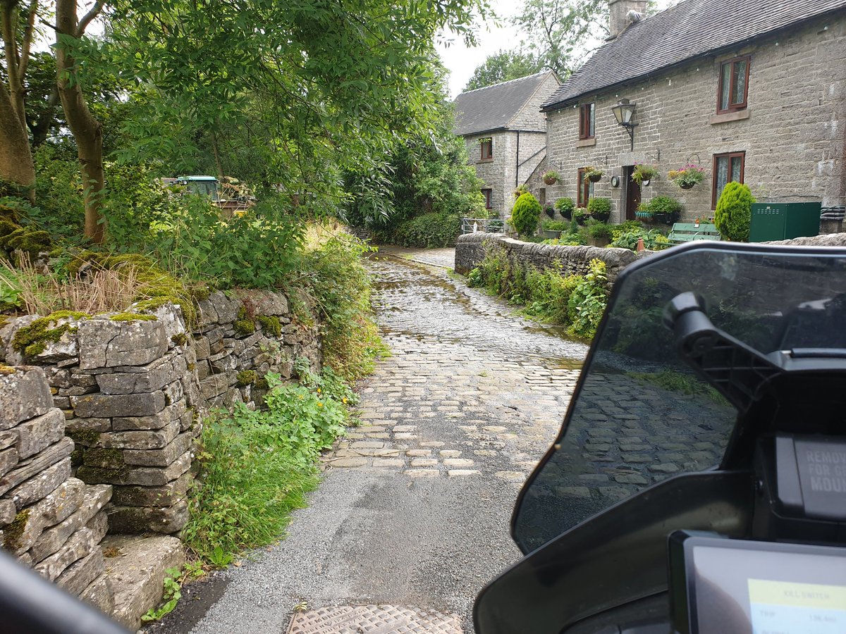 A couple of photos from last weekend's group ride out 🤗
