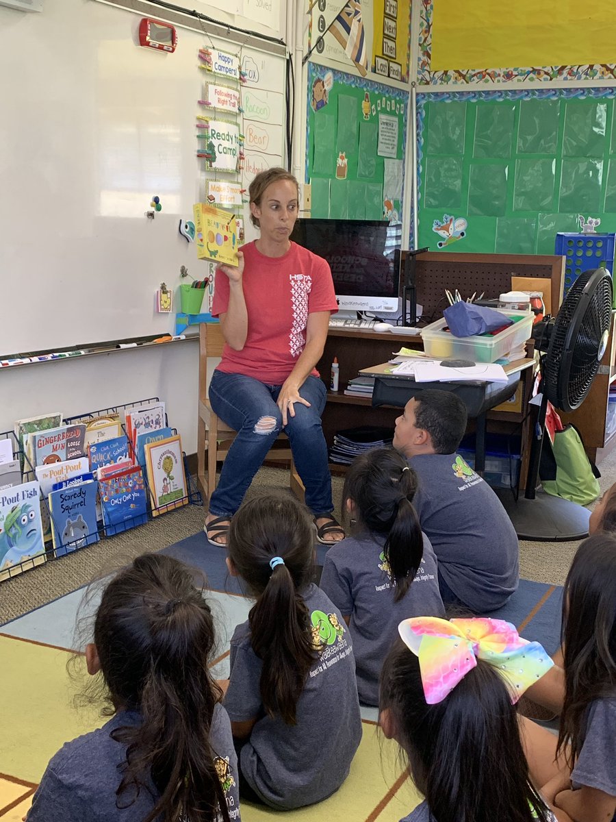 principalochi's tweet photo. More Beautiful Oops in @JessicaSouder1 1st grade class!  @ReadToMeIntl @WaiakeawaenaEl @eskaneha https://t.co/1LD2tv1DuA