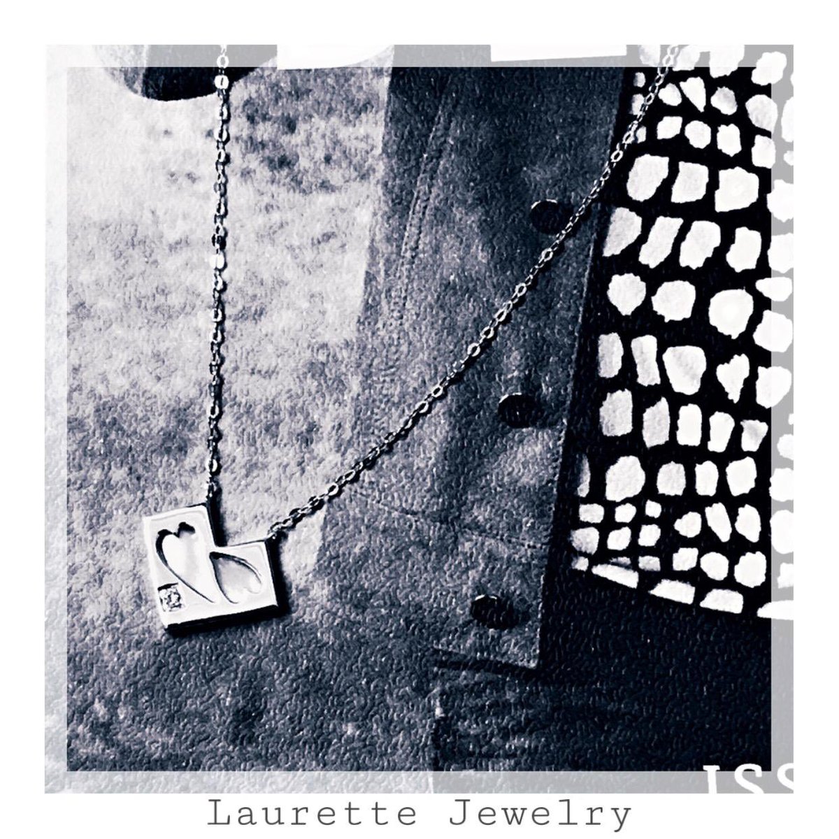 laurette_sa's tweet photo. ✨🖤 https://t.co/6jKIuX0SpY