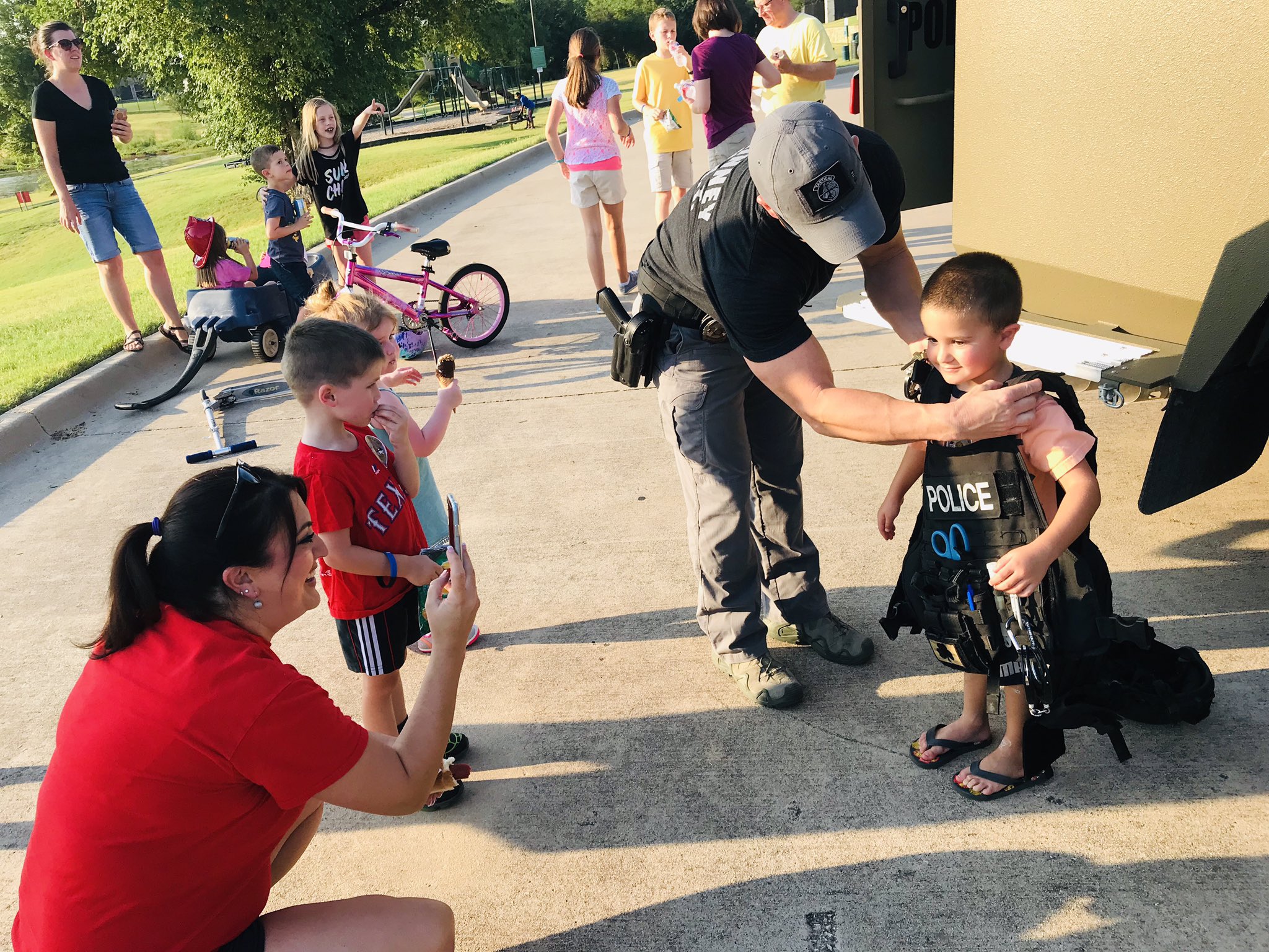 McKinney Police on Twitter "Members of our SWAT team giving young