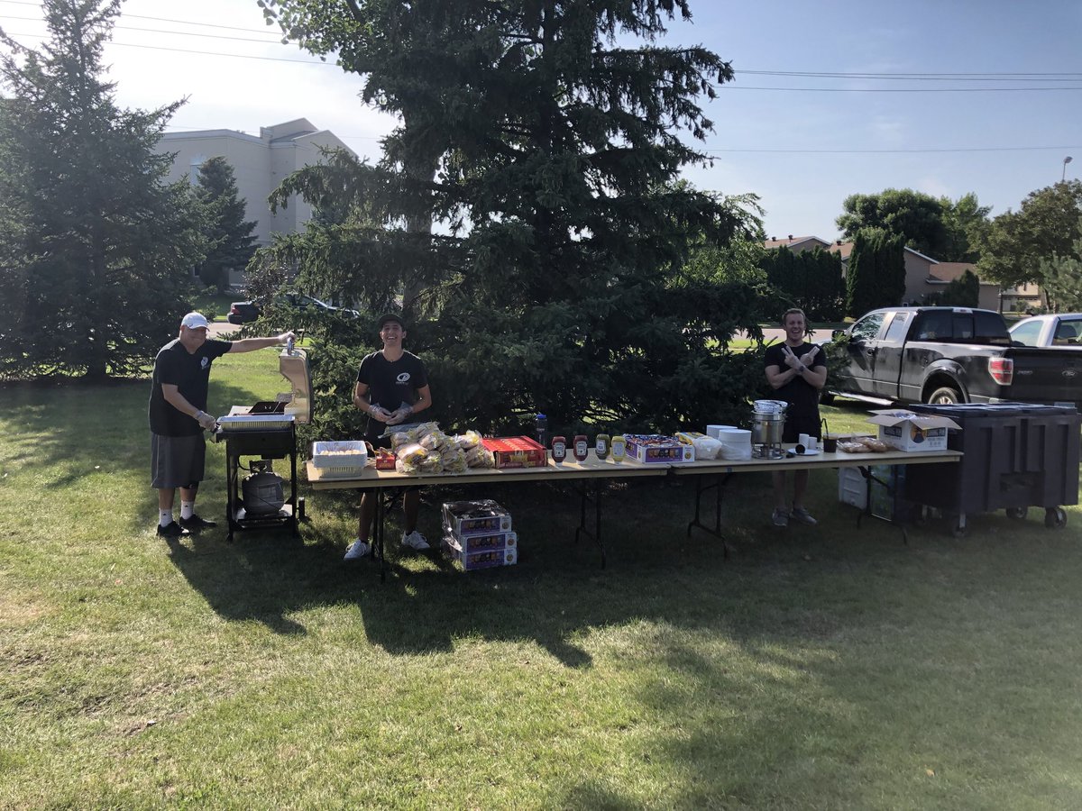 CPCF_Crystal's tweet image. Another year, another success!! We had an AWESOME time at our members party this evening!! #courtsplus #memberparty #summersun #ninedragons #lotsofgames