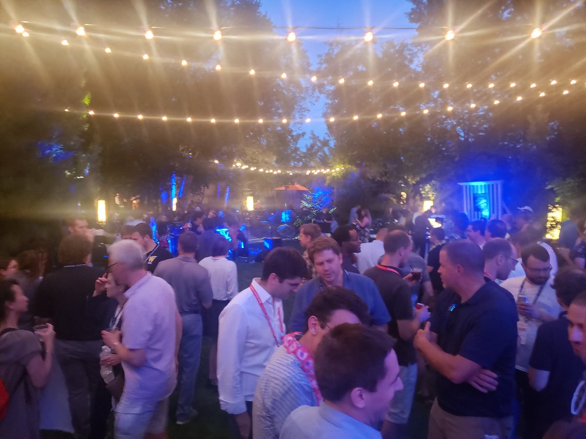 gpradels's tweet photo. Smallsat conference, the place to be for meeting space entrepreneurs 🥳🚀 https://t.co/JsFsFRmcBc