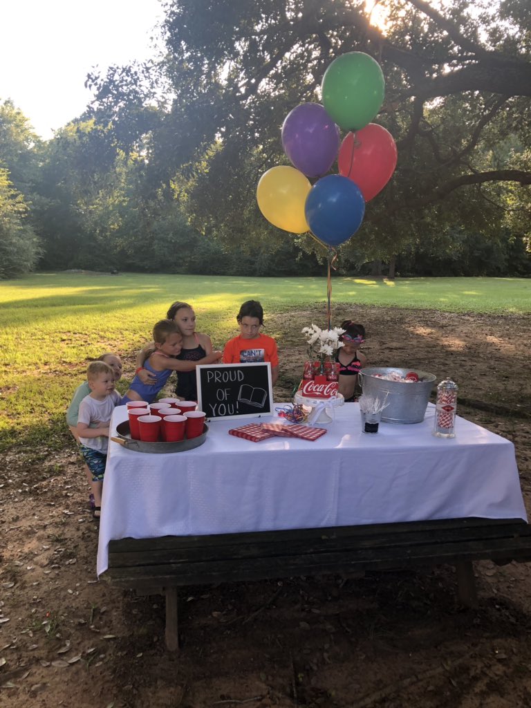 R_Tuck's tweet photo. Had a blast at our Summer Reading Challenge Celebration! Readers are leaders! ❤️ #multiagerocks #dunbartigerpride https://t.co/Uao8TEebrF