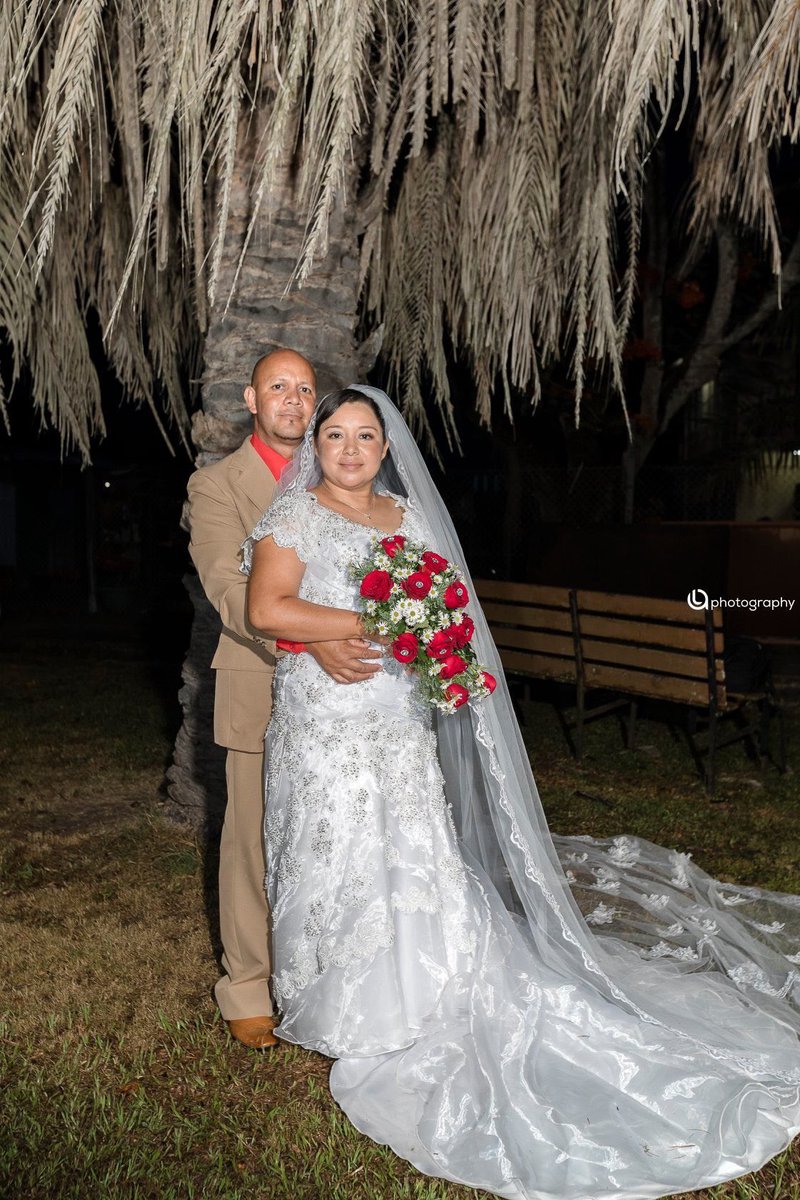nahleilani's tweet photo. A few months ago we work with Mardo &amp; Sarita on their engagement shoot. The day finally arrived &amp; we witness 2 individuals come together as one in holy matrimony.
Photographer: @nahleilani  | LA Photography ™
© 2019| All Rights Reserved. https://t.co/EuDRYCtEmb
