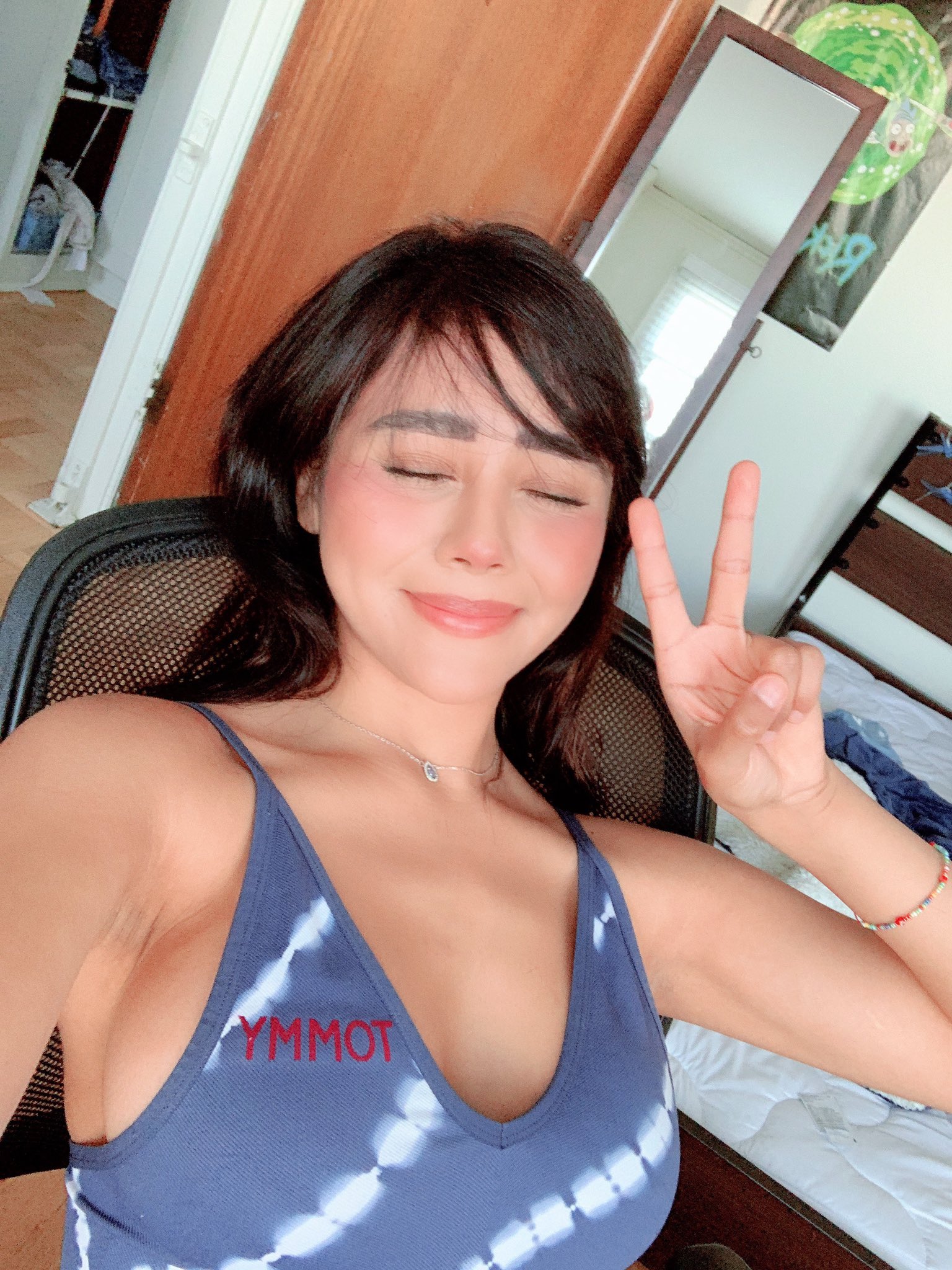 neekolul •ᴗ• on X: Playing WoW and giving away codes 👀 https