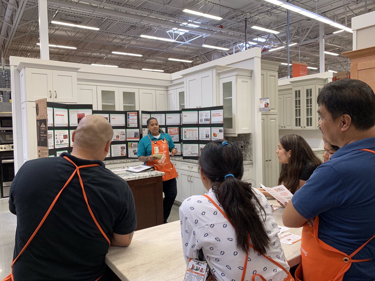 OASMOlivia_1017's tweet image. Specialty Tuesday; coaching, training and developing a culture around specialty and services✅ #SAWEvent #Services #Pipeline #WhatsInItForMe #Specialty #1041proud