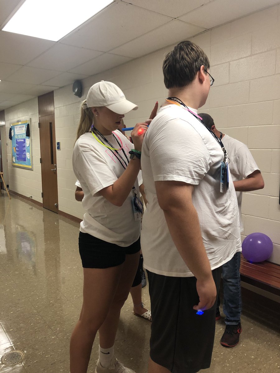 PSUSLC's tweet photo. It’s glow time!!! https://t.co/RwxWbKPORu