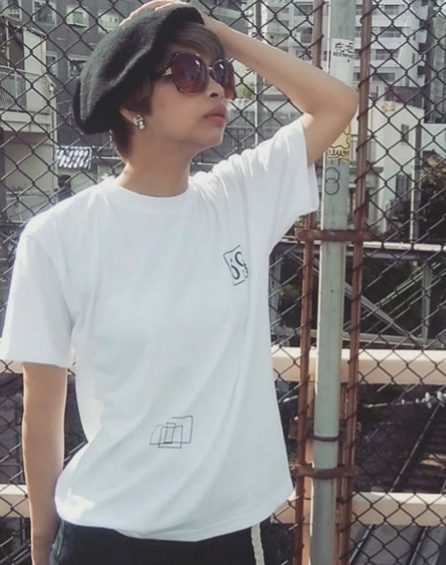 doe_planet's tweet photo. #2019summer #fashion #tokyo #logo tee https://t.co/F1OfIQj8x4