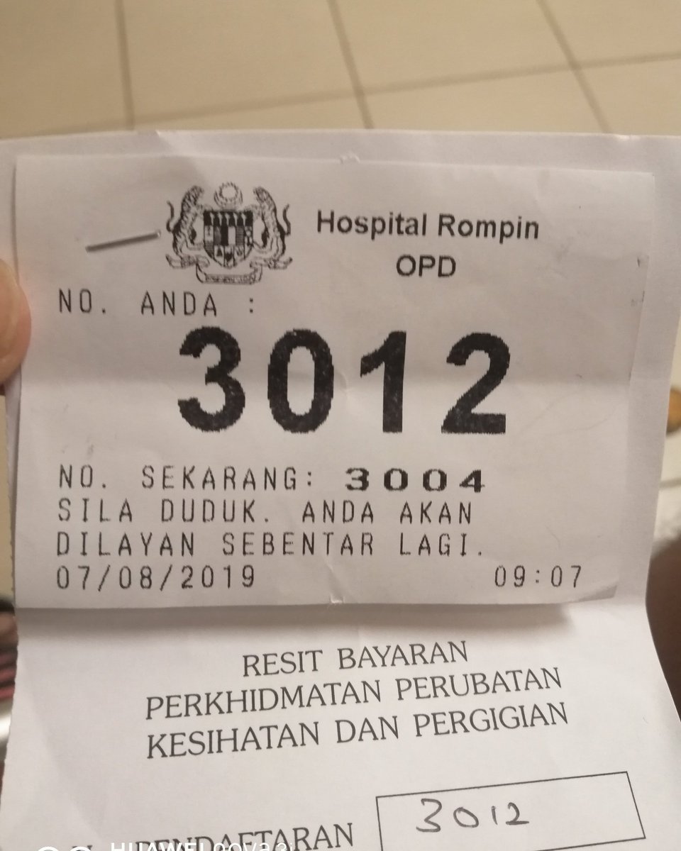 firdausazha91's tweet photo. Akibat smpai tepat pada masa.. Appoiment pkul 9pagi.. Maka berHAHAHA la aku kt sini.. "TERIMA KASIH KERANA AWAK MENEPATI MASA.. TEPAT PUKUL 9 AWAK DATANG(smbil jelingan manja) ".. 🤣🤣🤣 https://t.co/sBuGUQyL0x