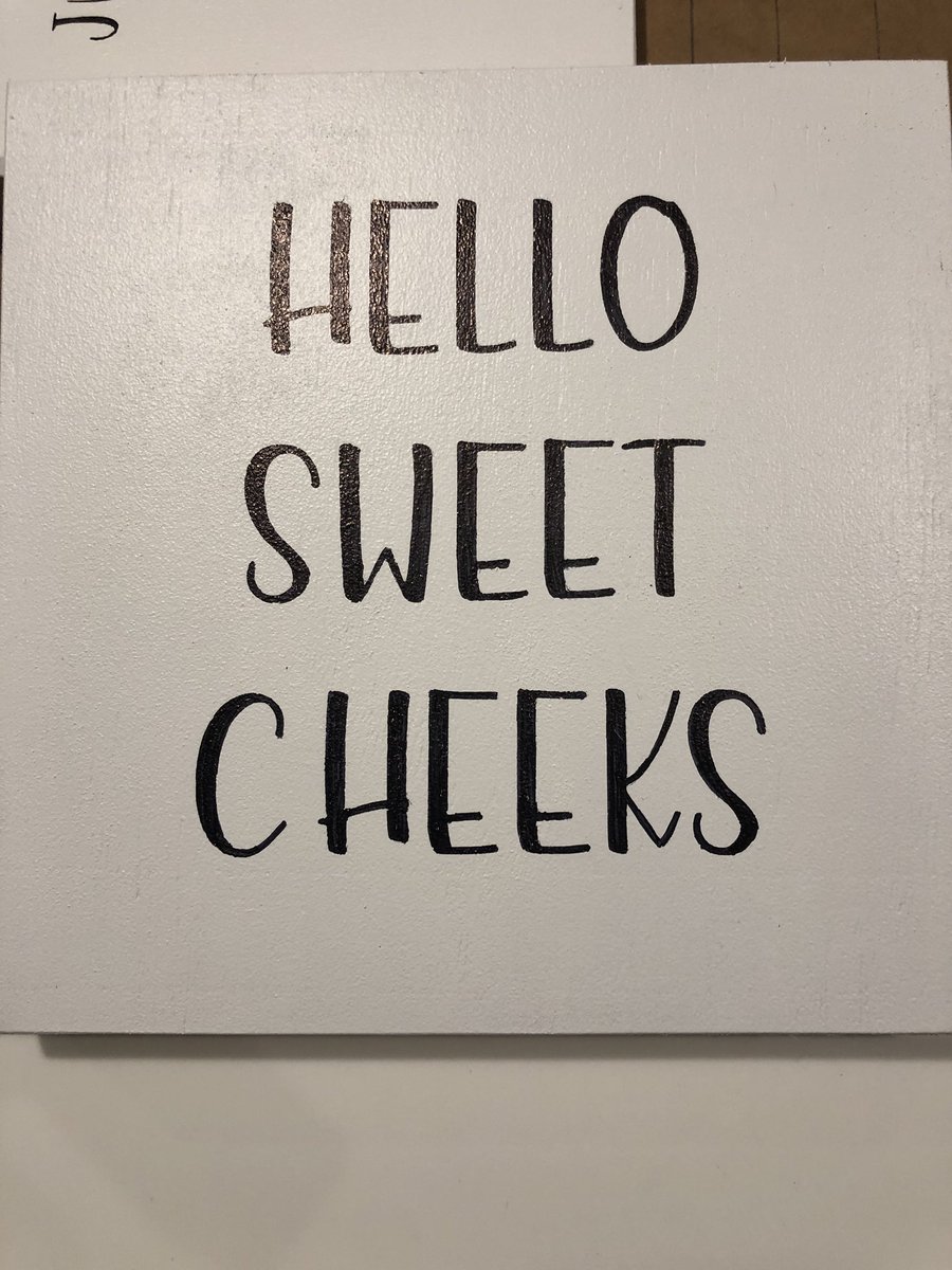 dmc_designs's tweet photo. 8x8 boards for a half bath. Quick lil’ project. So cute. So fun! #DMCDesigns
#HomeDecor #Pinspiration
#WoodWorking https://t.co/EJjziHMmYa