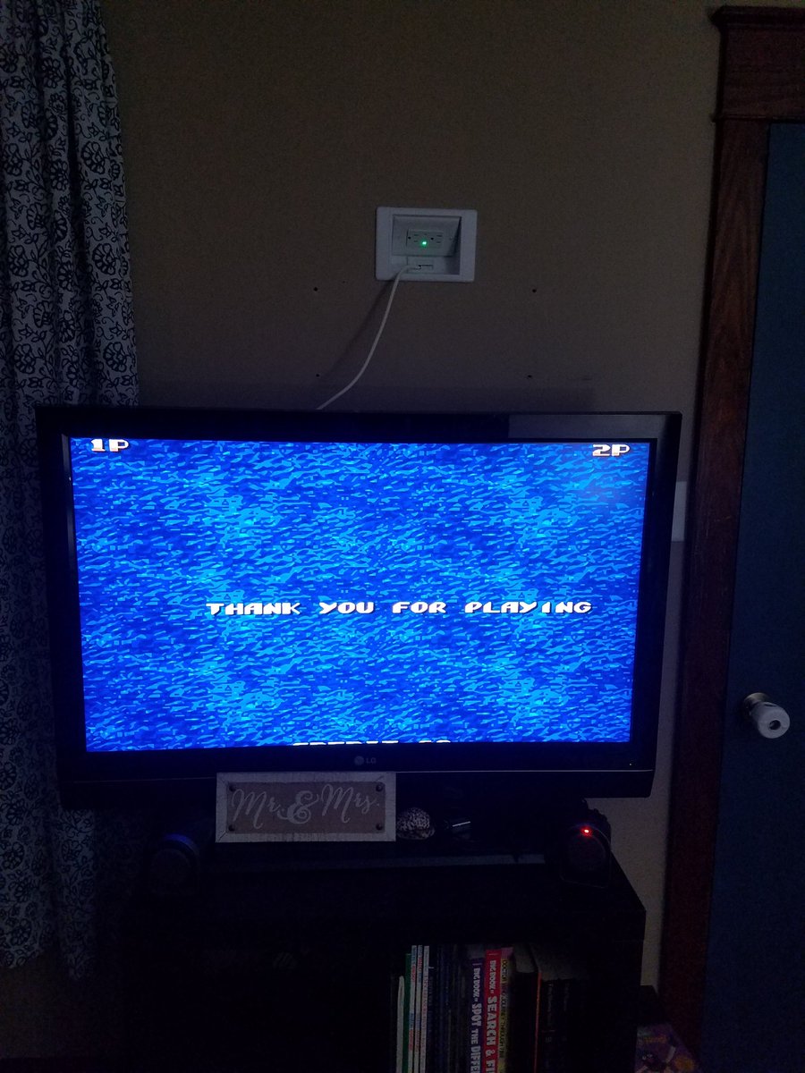 NJRetro1's tweet photo. @polykill #justbeatit Fire Hawk! Vertical airplane SHMUP, mild bullethell, allows you to change ships mid gameplay with powerup icons... overall pretty fun. https://t.co/I1ZAfGVswa