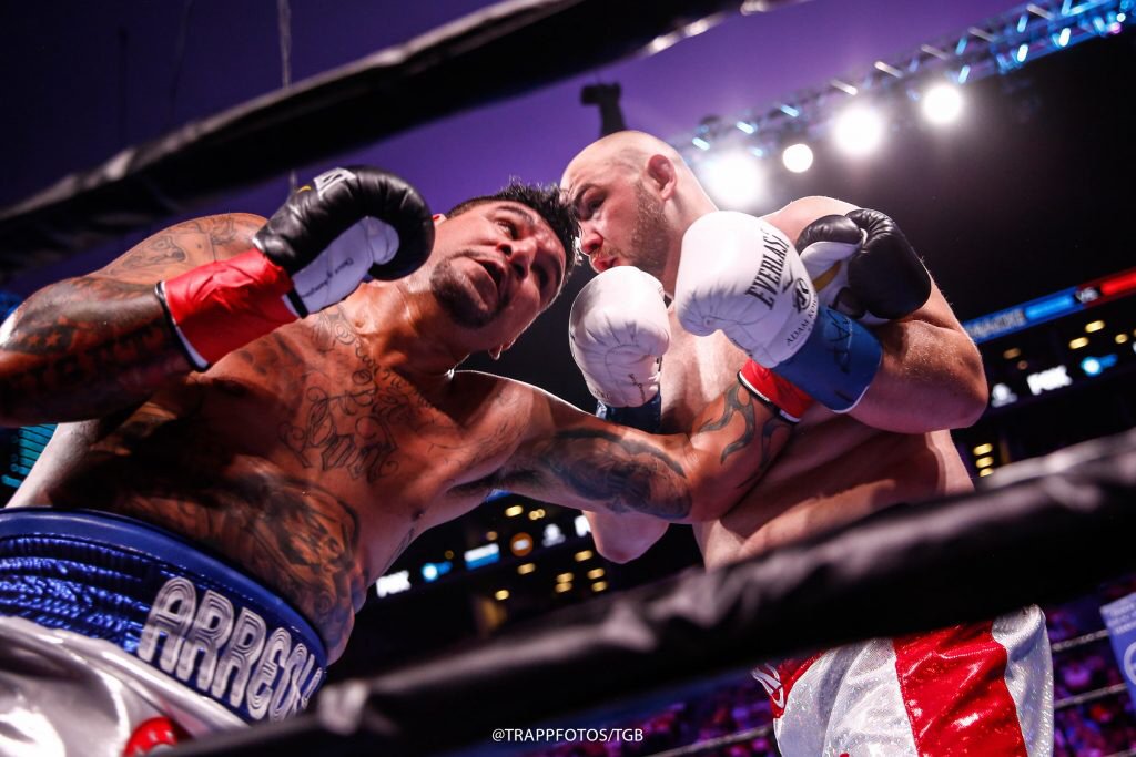 RopeADopeRadio's tweet photo. #Canelo vs #Oscar vs #DAZN Beef! #KownackiArreola WAR! #PascalBrowne Recap! #OrtizOrozco Preview &amp; More! Listen Live at https://t.co/OxHEbS1YYB or Call 646-381-4990 #Boxing #GGG https://t.co/hs5u3YV9UL