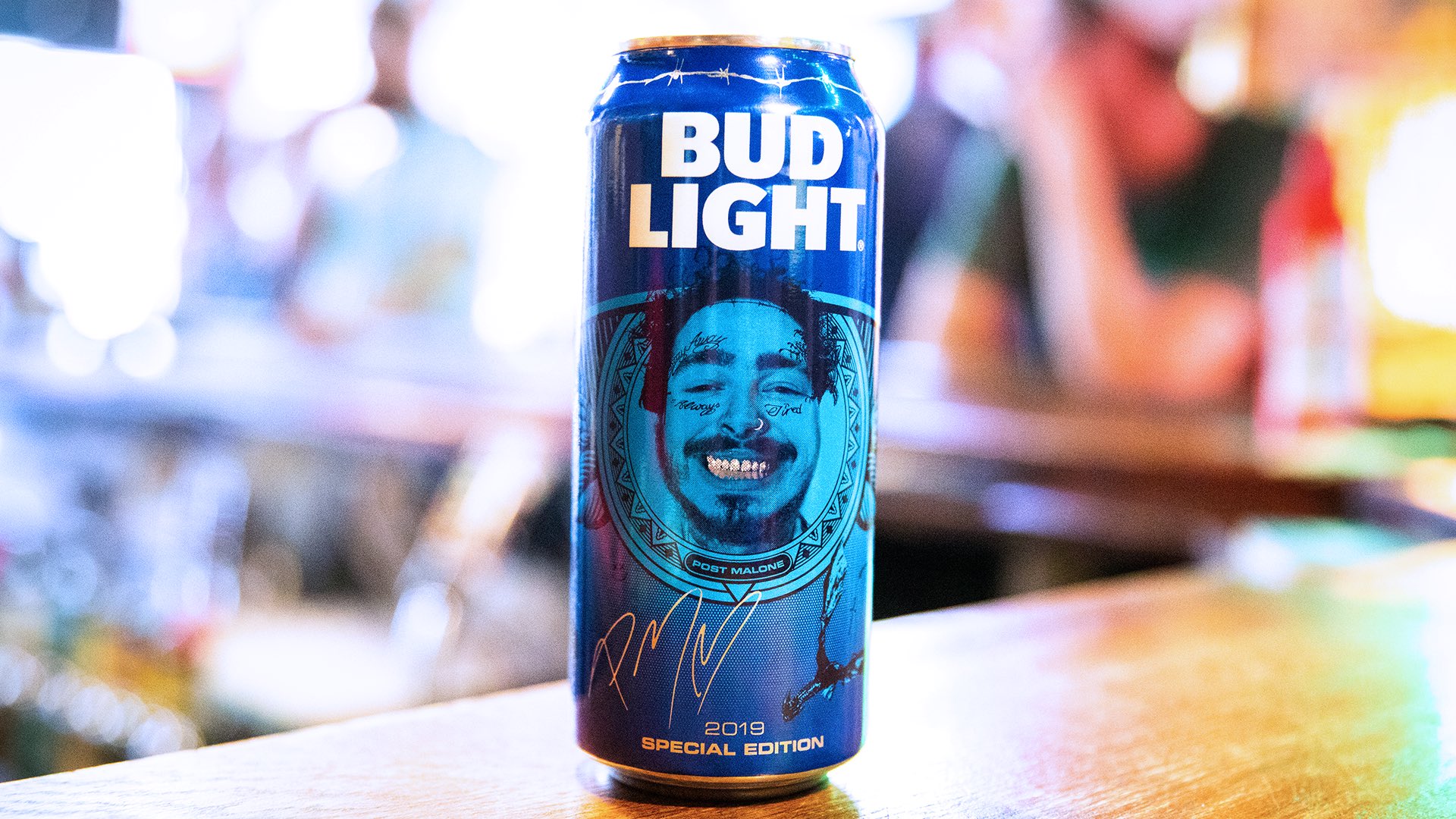 Bud Light on Twitter: "Posty can coming this fall 🍻👀 tuned for more https://t.co/8Nd7eP3Usp" / Twitter