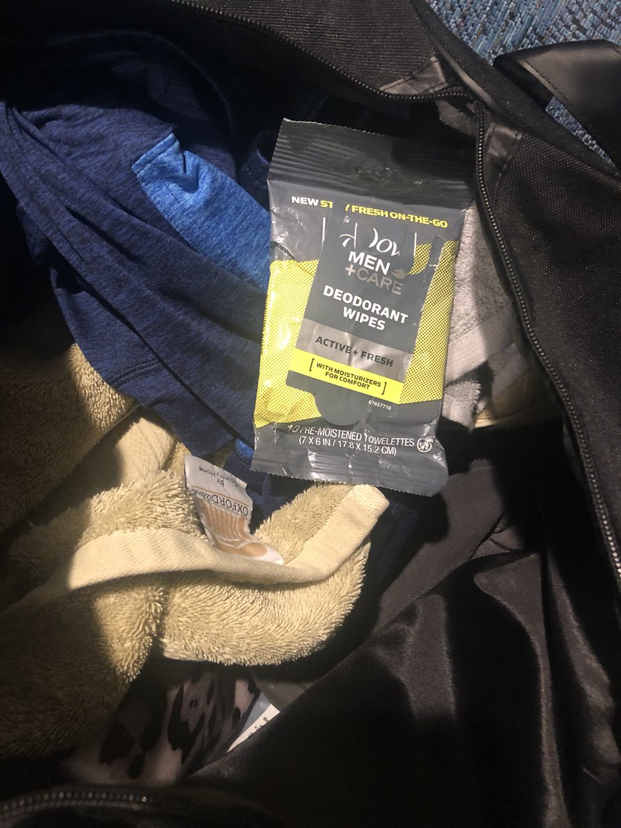 tommy_geraci_'s tweet photo. How did I manage to stay cool & dry during LA Pride,NYC Pride, on stage at Google, on the red carpet,hiking 🥾 & at the gym 💪🏼? @dovemencare deodorant wipes! So convenient to carry anywhere & they work! @Influenster @dovemencare #DoveMenStayFresh #FreshnessToGo #complimentary #ad https://t.co/tUDF1vvWvE