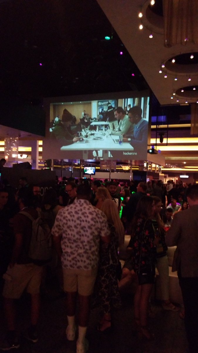 ARosenmund's tweet image. Eyecandy #hacker1