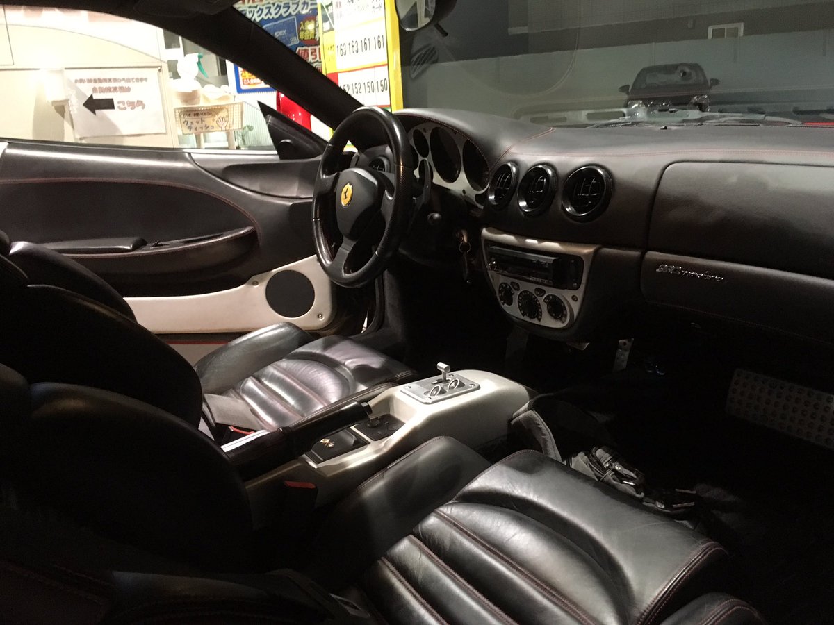 v96nekov's tweet photo. うちの親父がフェラーリ買ってきたwwwww

#Ferrari
#360modenaF1 https://t.co/dOBdNIxUYs