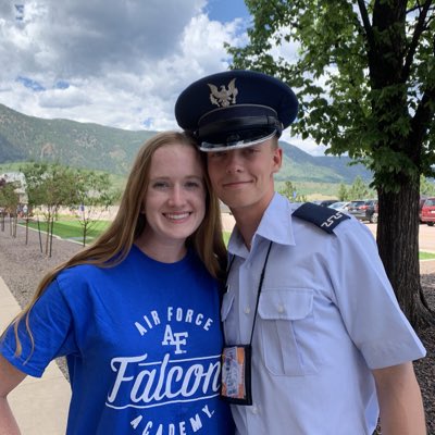emory_redwine's tweet photo. #NewProfilePic https://t.co/kHtnGhrNzf