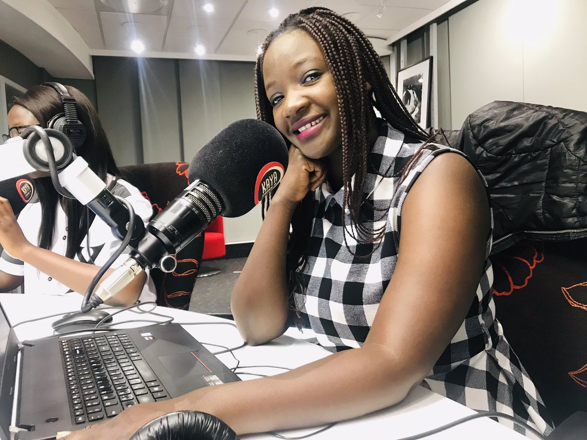 JulietJoseph_'s tweet image. Good Morning, Helping you with your morning commute. To report any traffic problems tweet me @KayaTraffic or call us on 
086 00 00 959 #Breakfastwithdavid