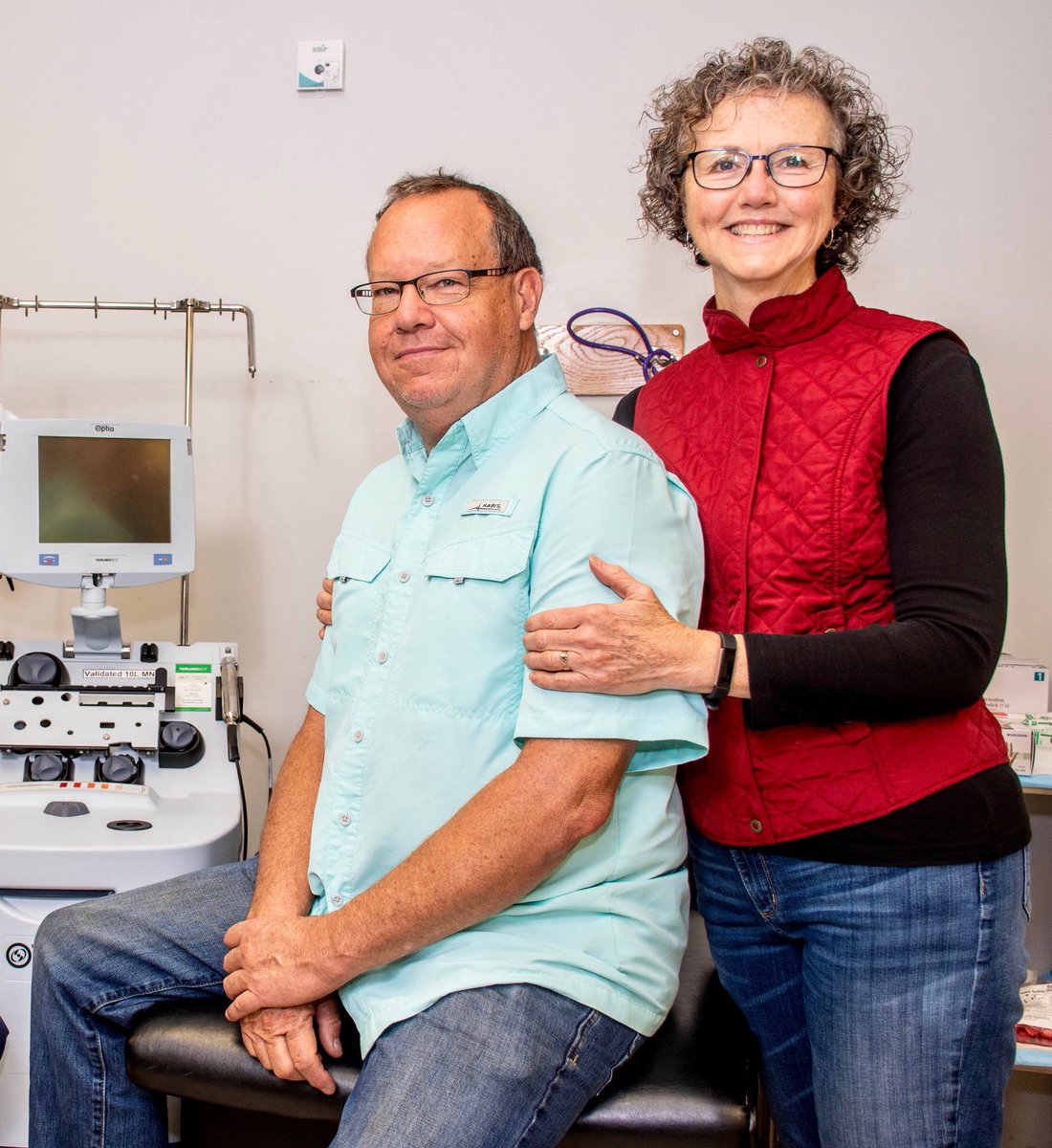 CelleroBio's tweet photo. Cancer patient Bruce (with wife Pam) helps advance #CellTherapy #Immunotherapy progress as a preclinical study blood donor. We’re honored to work with these dedicated Research Champions. Together, we #FightOn to #FindCures. https://t.co/4ne6wMvzMr