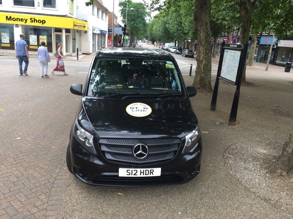 StarlineTaxisMk's tweet photo. Finding a cab at the airport has never been as smooth and convenient before us. We at StarLine want our customers to be happy and satisfied, which is why we provide the best service and along with that some of the best offers and discounts in the industry. https://t.co/8il229FNAk