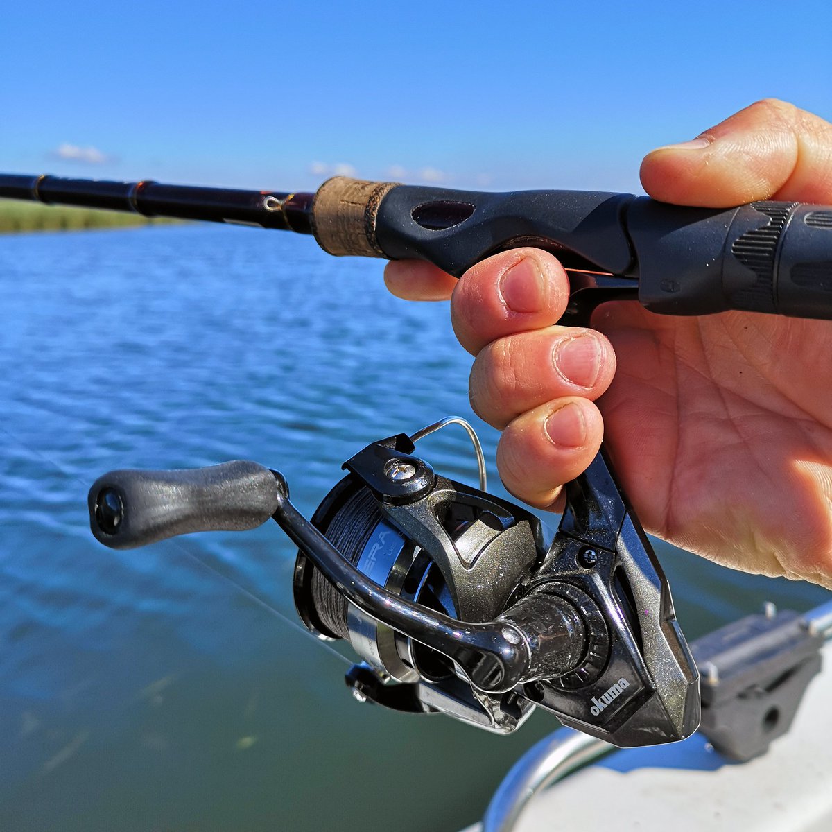 SavageGearPL's tweet photo. #NOWOŚĆ #Okuma - #kołowrotek #spinning-owy 𝘼𝙇𝙏𝙀𝙍𝘼 🐟🎣😎 Dostępne rozmiary (ATE-): 2⃣0⃣, 3⃣0⃣, 4⃣0⃣, 5⃣5⃣ i 6⃣5⃣
#OkumaPolska #5latGwarancji #InspirowanaDesignem #DominujSiłą #SpinningDNA #ALTERA #CFR #RESII #Quick-Set #EFRII https://t.co/3gQ18UAFtk