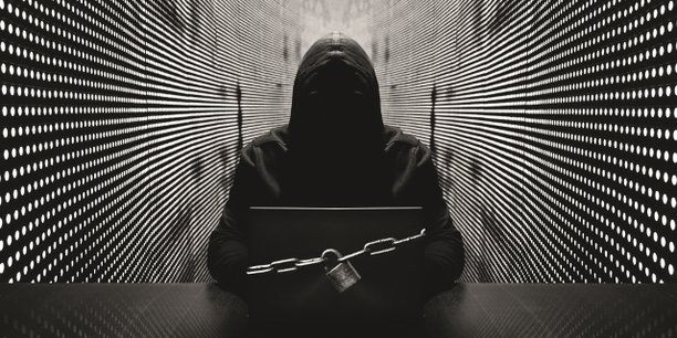 LTAfrique's tweet photo. Cybercriminalité : visages et faits d'armes de l'Internet clandestin africain #cybercrime #cybersecurite #Afrique #hackers #criminalite #Internet #brouteurs #YahooBoys #hacktivistes https://t.co/LgYoKggBot https://t.co/vRPBHjqcXX