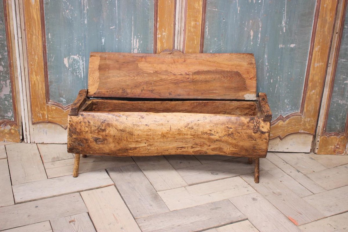 BrownriggUK's tweet image. A 18th Cent French Pine Chest. Look at here-bit.ly/31nuYGi
#PineChest #PineFurniture #AntiqueChest #FrenchFurniture #InteriorStyle #HomeDecor