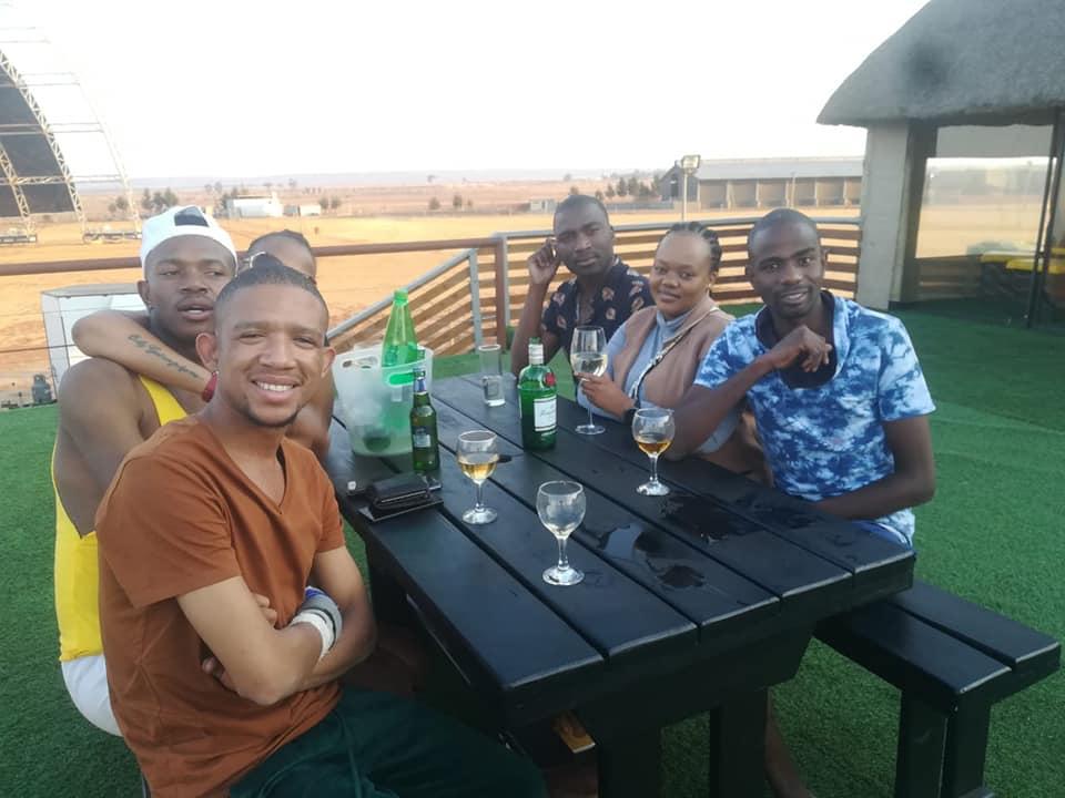engadinivenue's tweet photo. Come and join us as we approach Spring and prepare for our venue launch🥘🍔🍴

Get your outfits  ready because its going to be a PARTY!!!
A huge Engadini (Garden) pool party🎊🎉...  Theme to be announced https://t.co/Va3UnjMdqx