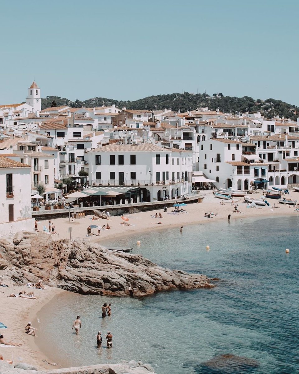 BrigitteDesanne's tweet photo. Don't forget to visit #CalelladePalafrugell when heading to the #CostaBrava. https://t.co/CStPyHp5Gq