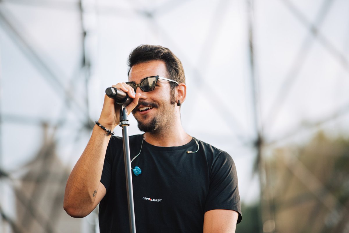 Tu che sei davvero importante
In ogni mio istante
Sei la melodia
E non passerai, mai #MusicaCheResta 🎶