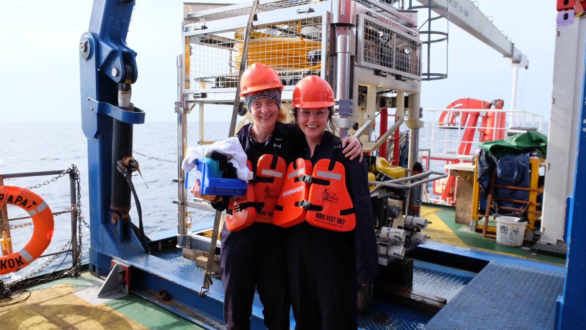 SAMSoceannews's tweet photo. SAMS in Thailand
Dr Sally Rouse & Dr Lindsay Vare were offshore in the Gulf of Thailand this summer. The consultancy duo from SAMS Research Services Ltd was overseeing a method development project being used in an on-going survey at offshore structures. #offshorescience https://t.co/i6DewqGM4x
