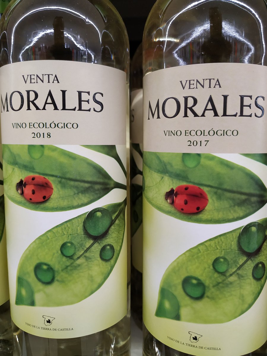Sobrelias_'s tweet photo. Cata del vino Venta Morales Vino Ecológico 2017 y 2018, Vino de la Tierra de Castilla, lineal del LIDL #wine #ecologicWines #veganos #winelover #vino https://t.co/zuc5nRUdQJ https://t.co/VDZWy07lgy