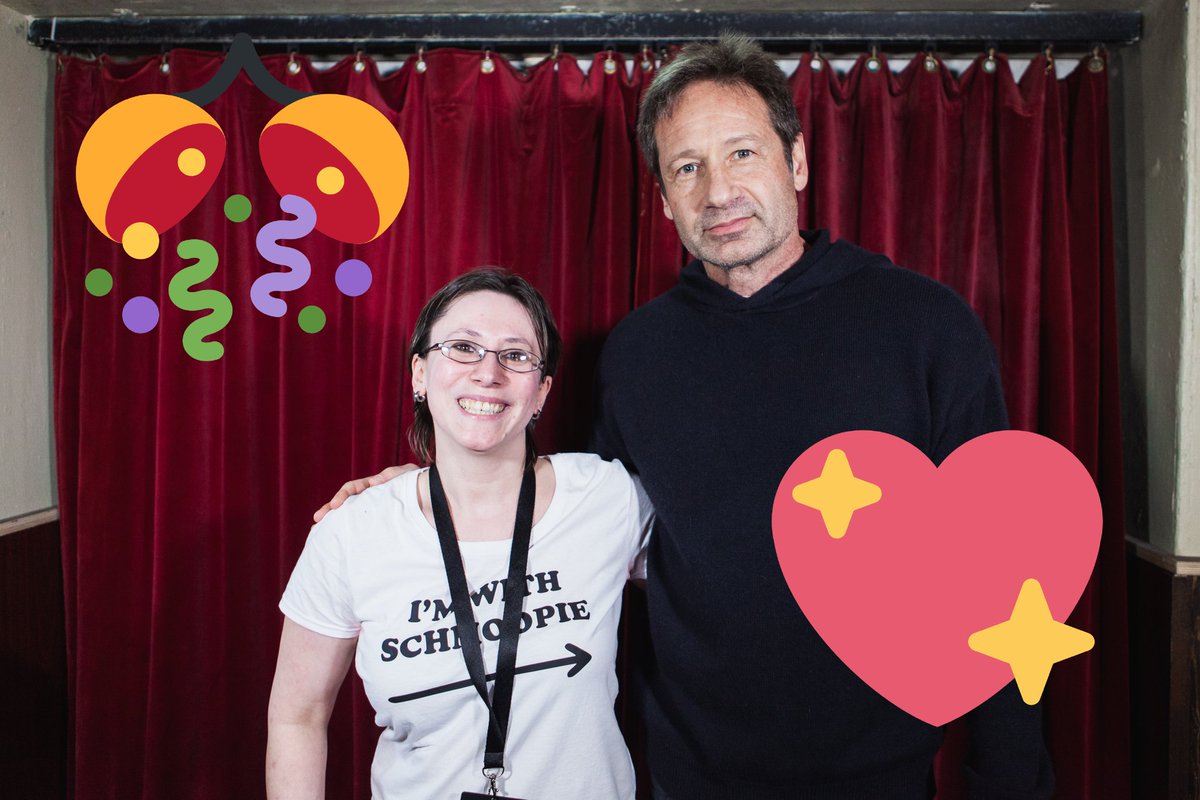 Angelik01770061's tweet photo. Happy birthday David Duchovny ❤️ ♥ ♥ https://t.co/6PfnqKQ2sM