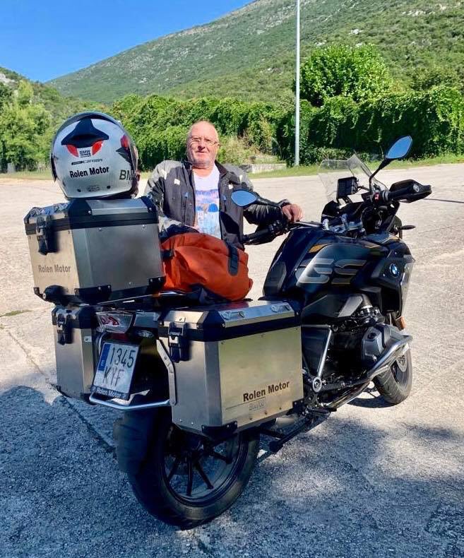 RolenMotor's tweet photo. Nuestro viajero favorito Juan Roldán 😉 está disfrutando de un gran viaje en moto, ahora mismo en Croacia y todavía con muchos días y kilómetros por delante.

¡¡A seguir bien Juan!! 👏👏👏

#bmwgs1250
#viajesenmoto https://t.co/Zj1vh3ojnZ