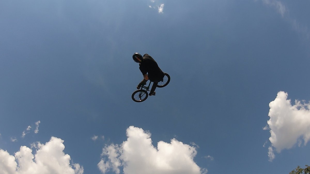 RustyRyder2's tweet photo. Еще кадры с Moscow city games 2019.
#РжавыйРайдер #RustyRider #YouTube #Subscribe #SPECIALIZED #Slope #mountainbike #ride #MTB https://t.co/SQ9R7wEDz5