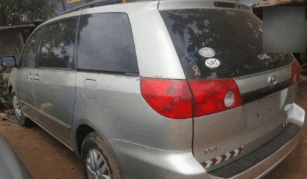 swift9ja's tweet photo. Toyota Sienna 2005
Few months used 2005 toyota sienna for sale.For inspection a...

Click on the link below to view more details of this ad on https://t.co/46oOJNOzJs

https://t.co/metT7SoWBG https://t.co/LYQD0asC9C
