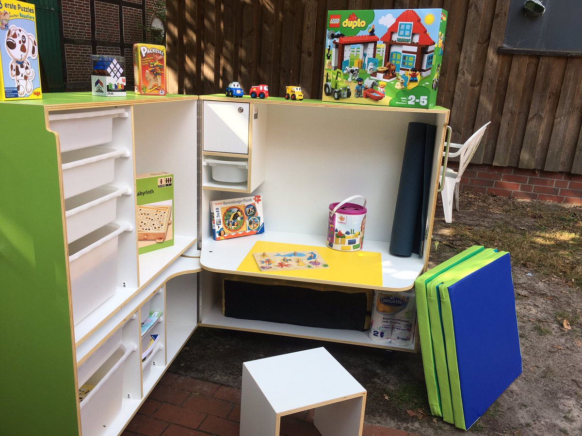SFB_1372's tweet photo. Our new #kidsboxes have just arrived! The mobile nurseryโs allow our colleagues to bring their children with them in case of a gap in childcare. For the young and the young at heart! #scienceandfamily #equalopportunities #agedoesntmatter #SFB1372 https://t.co/YpLQ4UfmZ4
