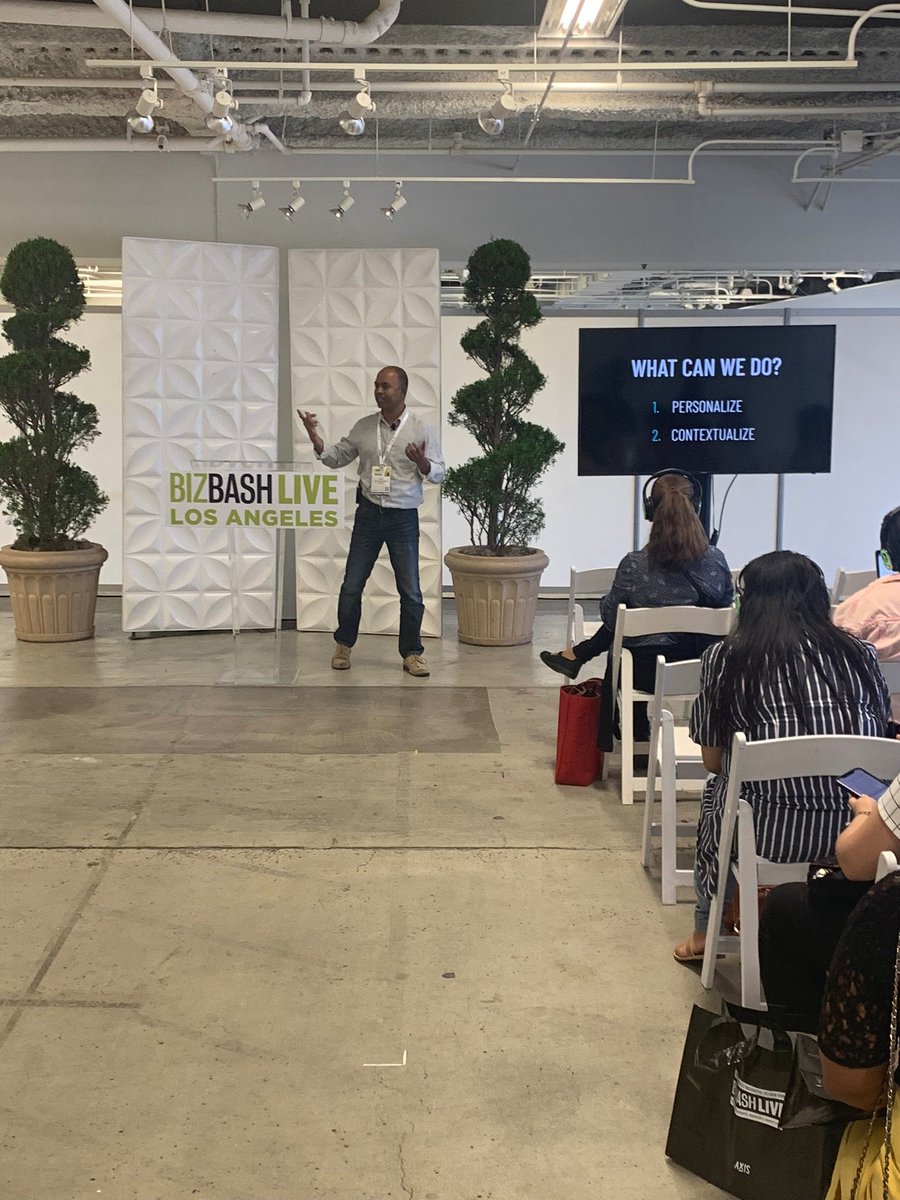 FanKave's tweet photo. Presented at #BizBashLA in LA on July 24. Had a great time collaborating with Matthew Sheppard of The Sheppard and many others. 

Hope everyone left with the main takeaway: smart marketing is the future, and the future is now! 

Catch #fankave at more events; see you on the road! https://t.co/8rjGbYEkPU