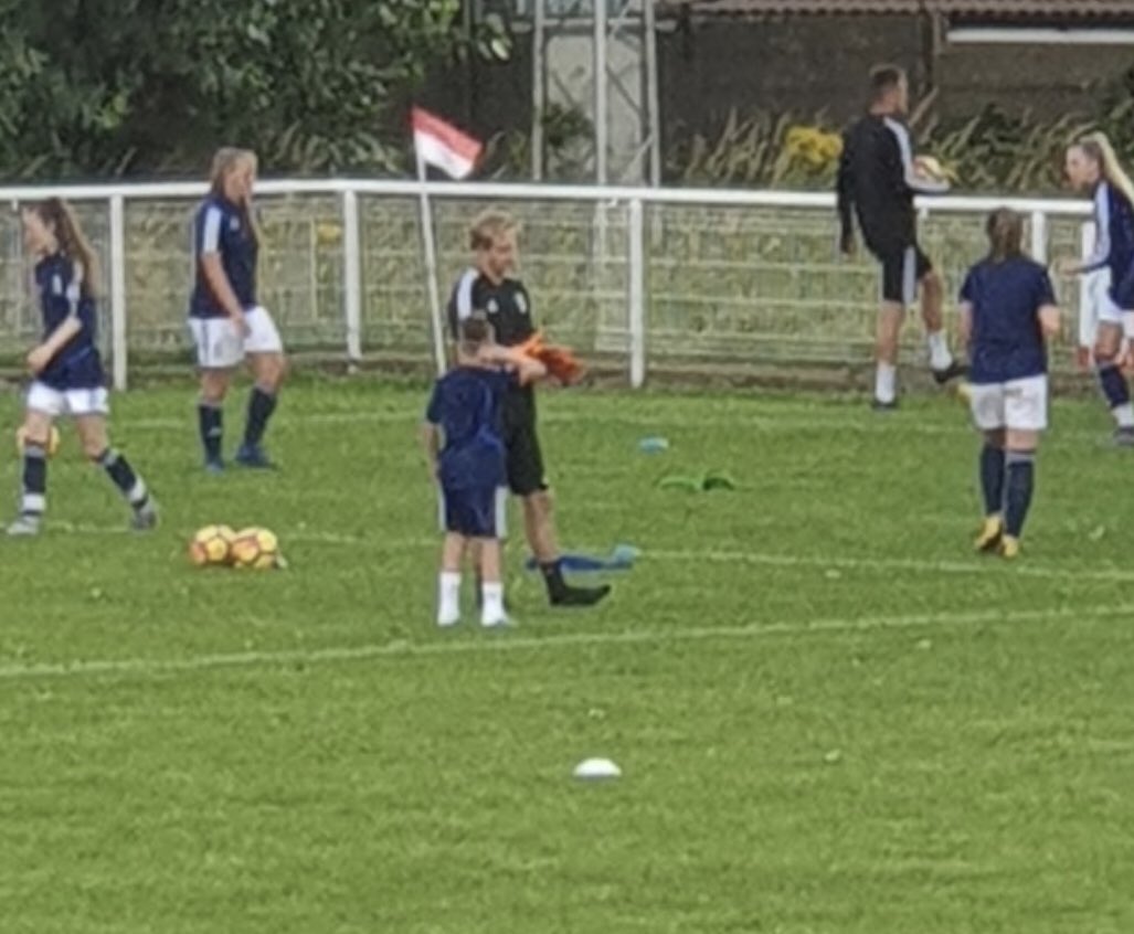 andyelleray's tweet photo. Great test last night against @scfc_women 1st Team for our young @BCFCwomen Academy Team - well done @ImogenMaguireGK and @michaboyess 🧤⚽️🧤 Also thanks to @BCFCRTC GK Katy Hulk for helping with the warm up #GKunion https://t.co/T32E9Mm5vf