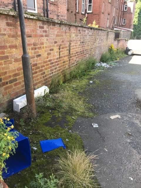 ayr_tag's tweet photo. Please send in areas of Ayr Town Centre needing TAG attention. Thanks to a local Arran Mall business for sending in these. We’ll add this to the TAG projects. Arran Mall/Dalblair Road Car Park. What a mess! Watch out for dates. ✅ #TAG #civicpride #AYR https://t.co/gK3pq59faw